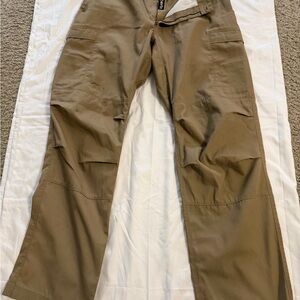 Men's Vertx rip-stop Brown Cargo Pants 34x34